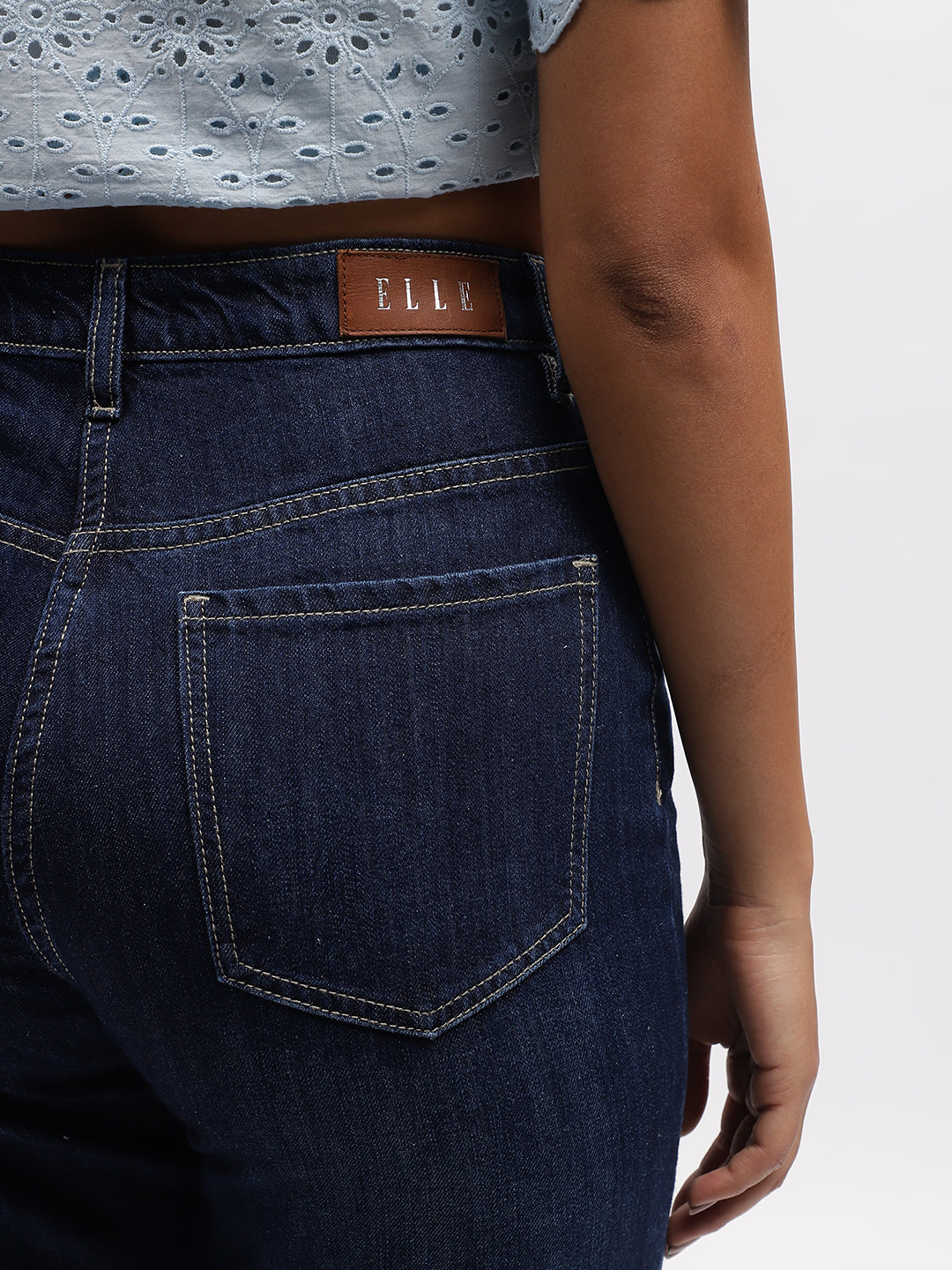 Elle Women Blue Solid Straight Fit Jeans