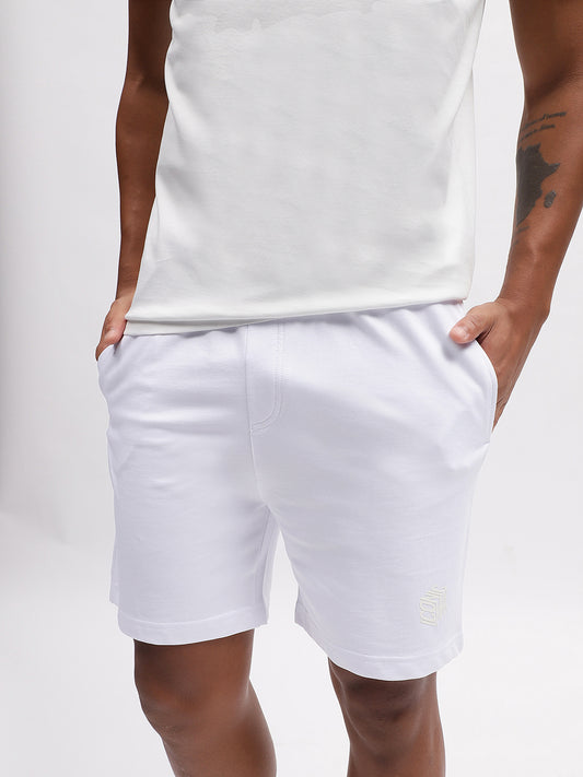 Iconic Men White Solid Regular Fit Shorts