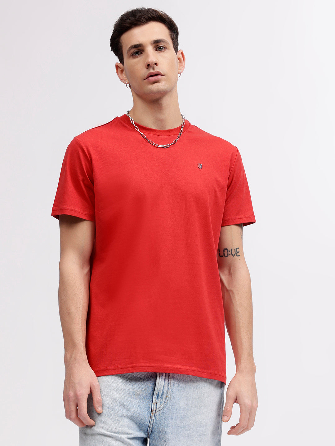 Iconic Men Red Solid Round Neck Short Sleeves T-shirt