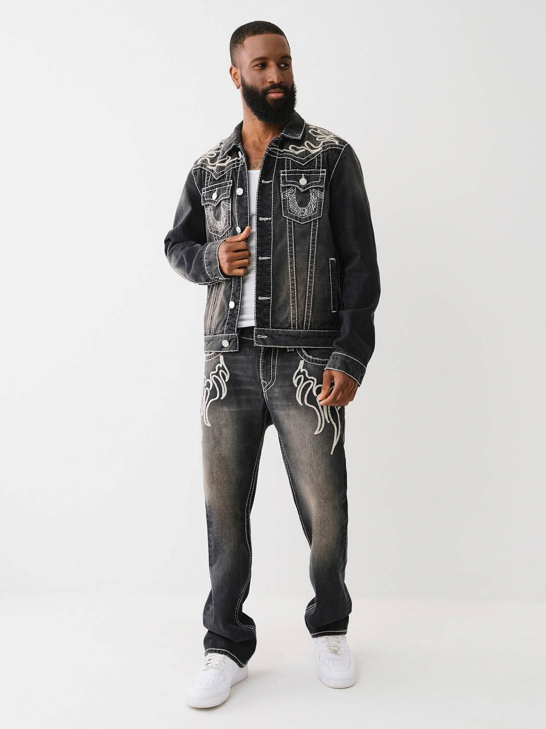 True Religion Men BIG T Billy Bootcut Fit Pure Cotton Mid Rise Jeans