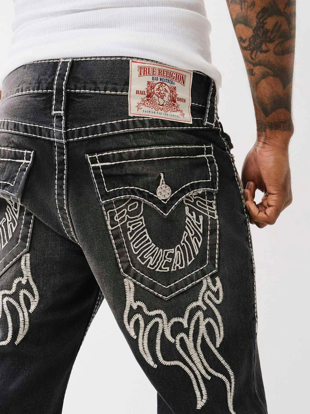 True Religion Men BIG T Billy Bootcut Fit Pure Cotton Mid Rise Jeans