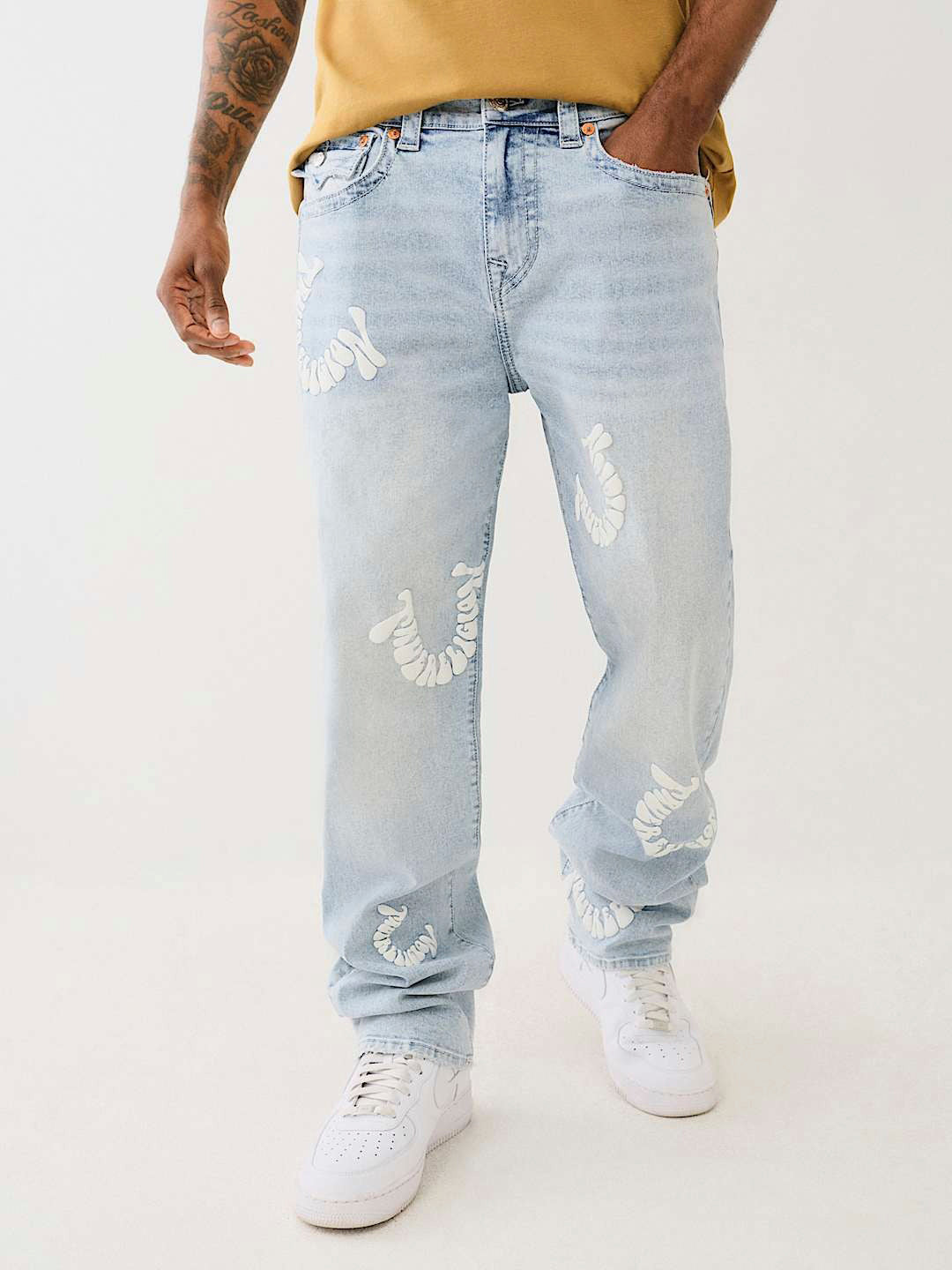 True Religion Men SN Bobby Oversized Fit Light Wash Jeans