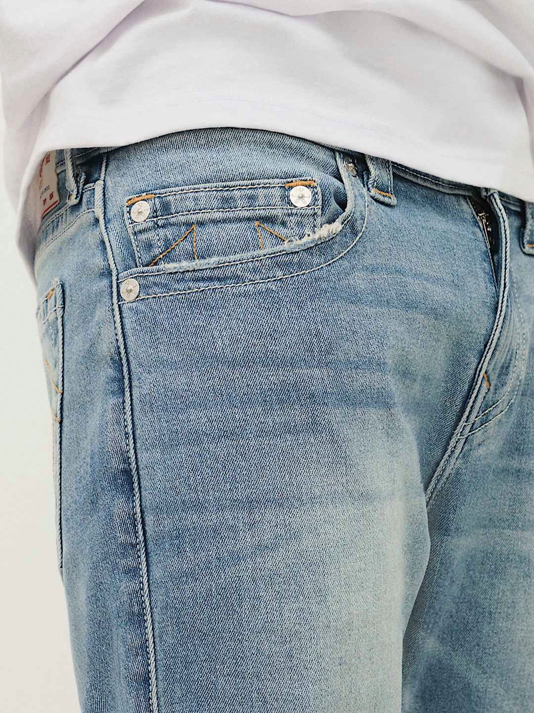 True Religion Men SN Geno Skinny Fit Medium Wash Jeans