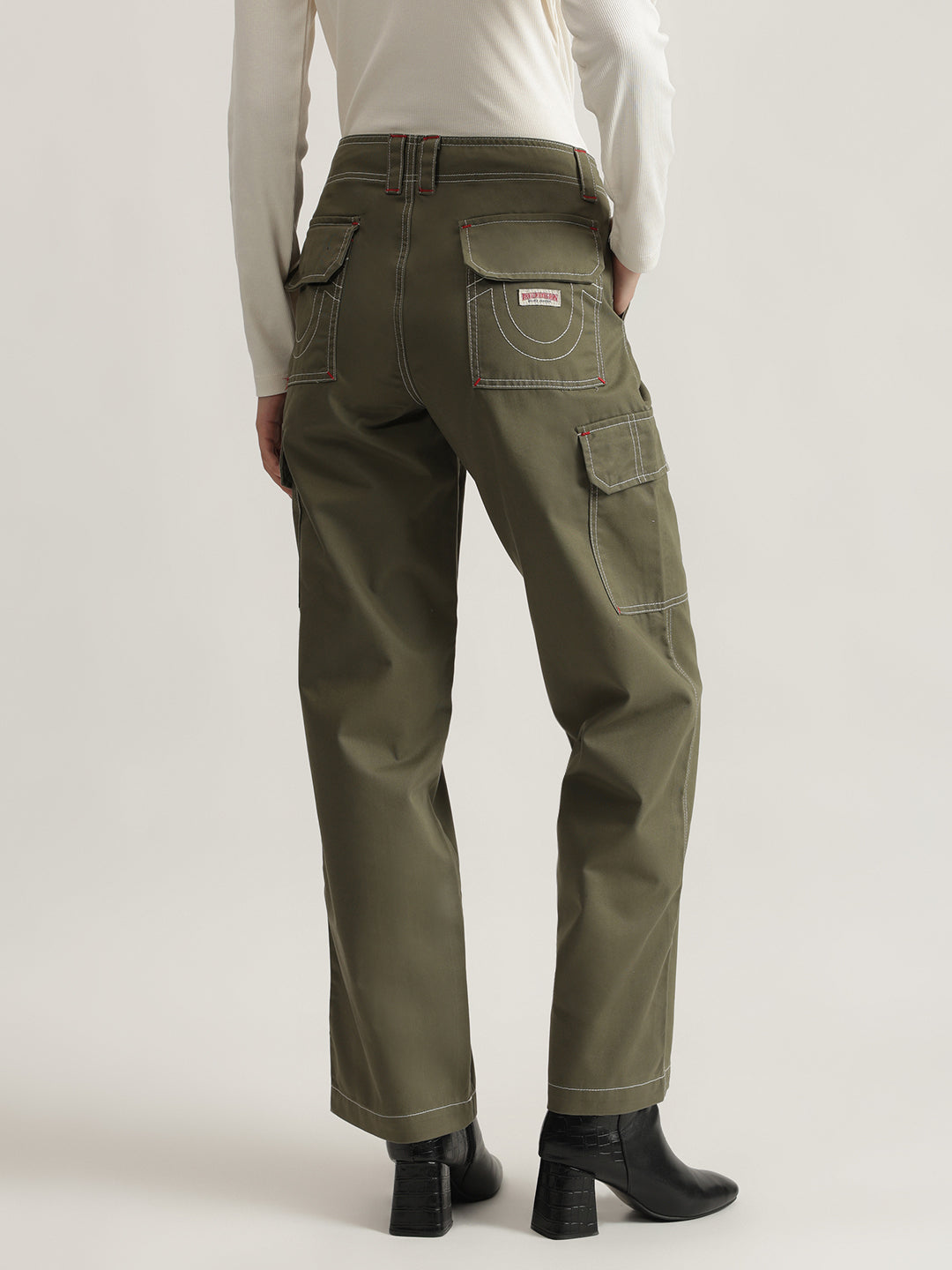 Shop True Religion Women Green Solid Oversized Cargo Trouser