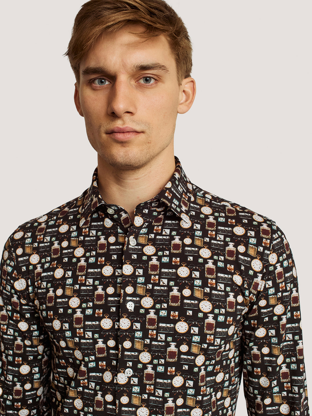 Bruun & Stengade Men Blue Geometric Spread Collar Full Sleeves Shirt