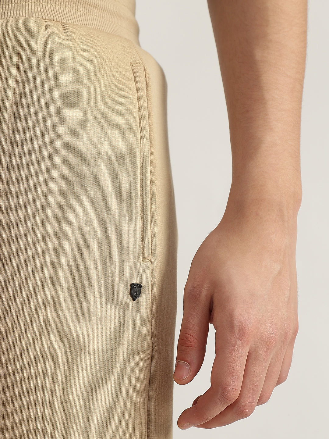 Iconic Men Khaki Solid Regular Fit Jogger