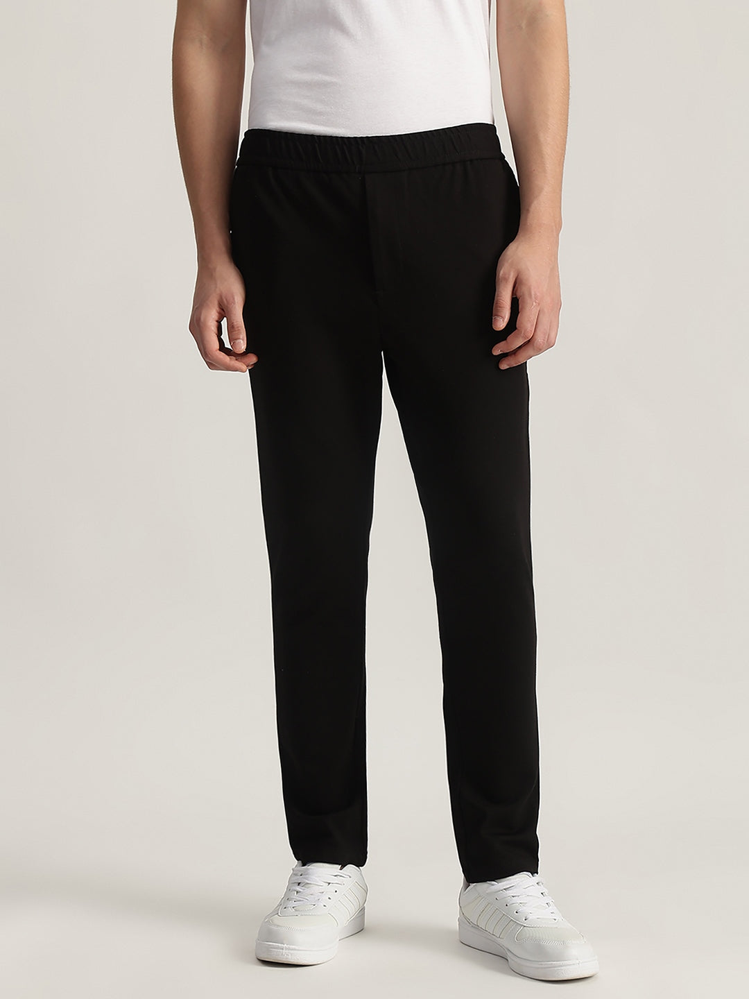 Iconic Men Black Solid Regular Fit Track Pants