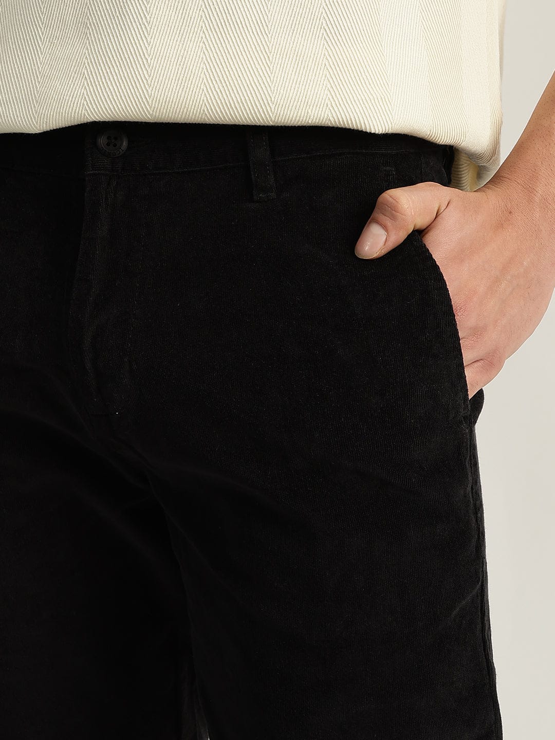 Iconic Men Black Slim Fit Solid Trouser