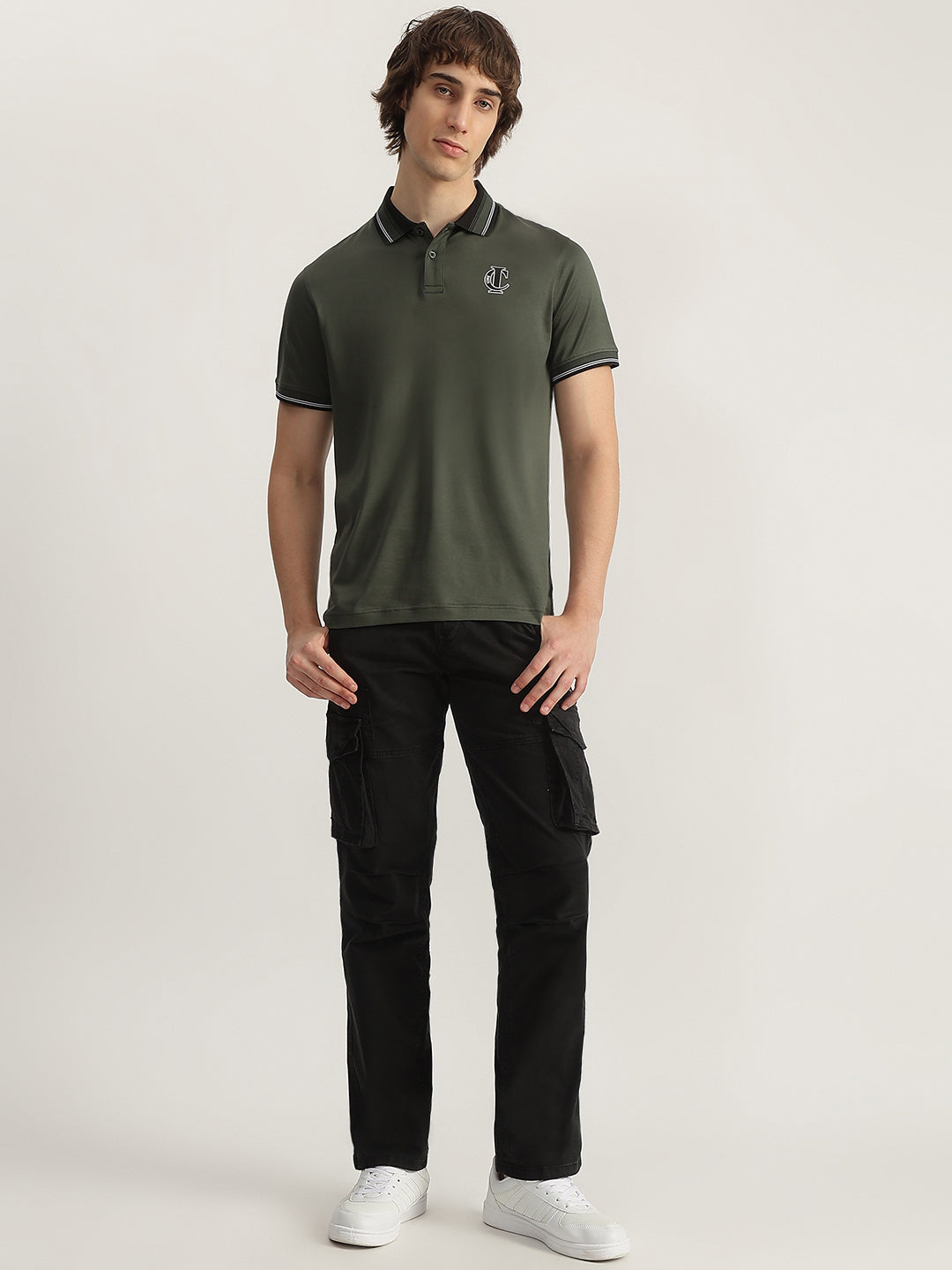 Iconic Men Olive Solid Polo Neck Short Sleeves Tshirt