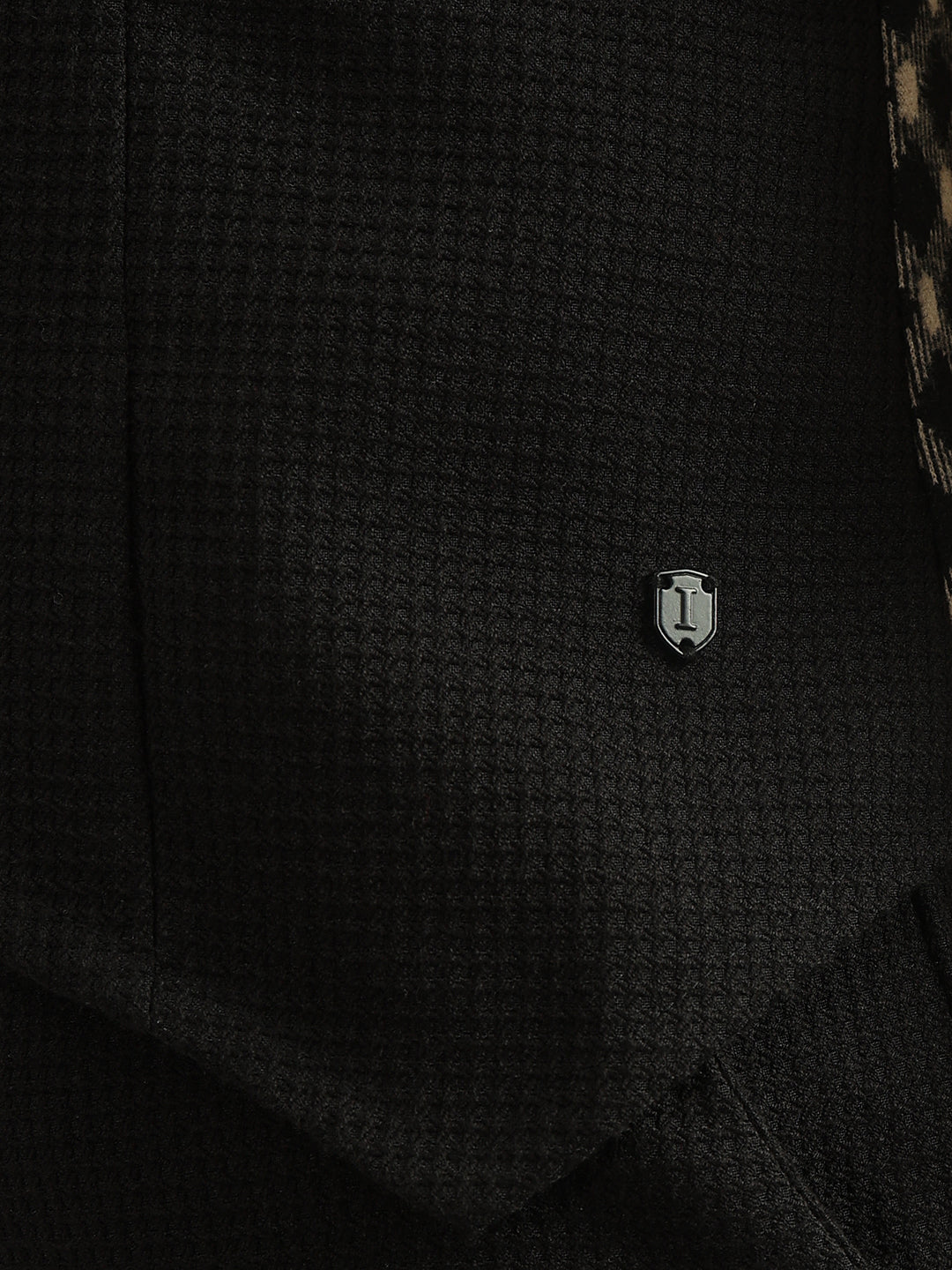 Iconic Women Black Solid V-Neck Sleeveless Waist Coat