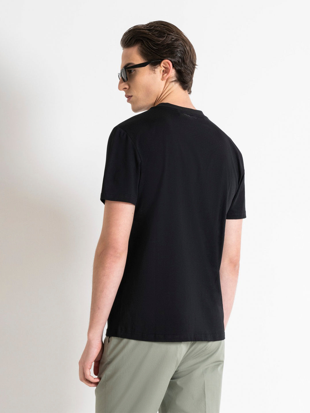Antony Morato Men Black Printed Round Neck Short Sleeves Tshirt