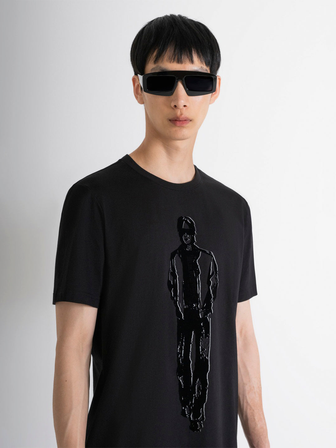 Antony Morato Men Black Printed Round Neck Short Sleeves Tshirt