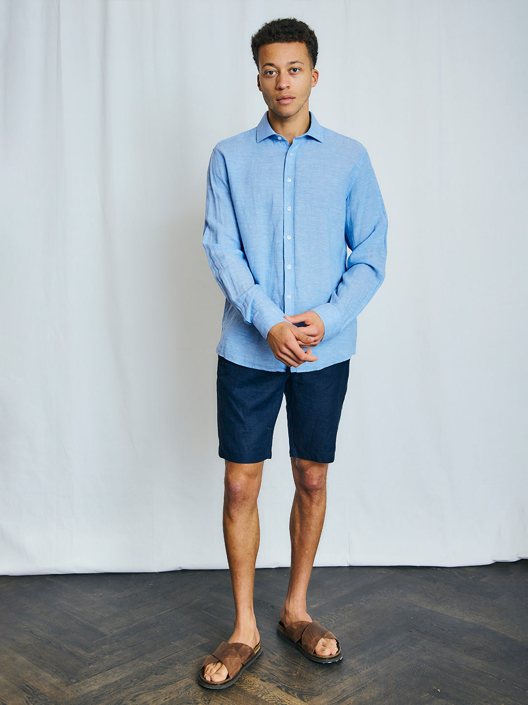 Bruun & Stengade Men Navy Regular Fit Solid Shorts