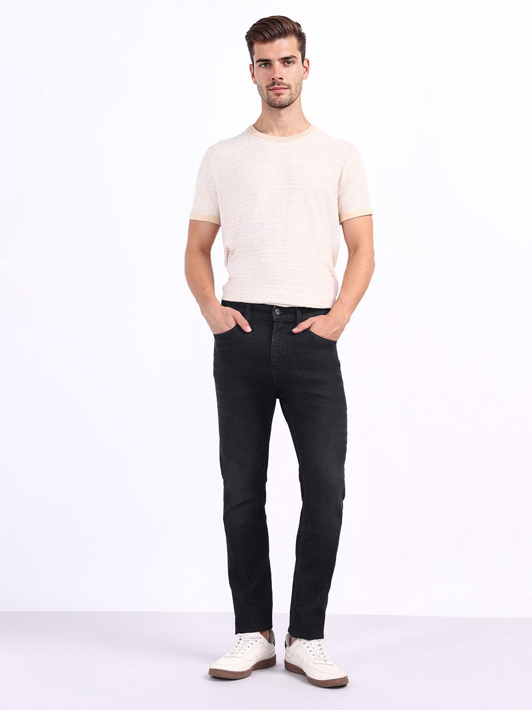 Iconic Men Blue Skinny Fit Solid Jeans