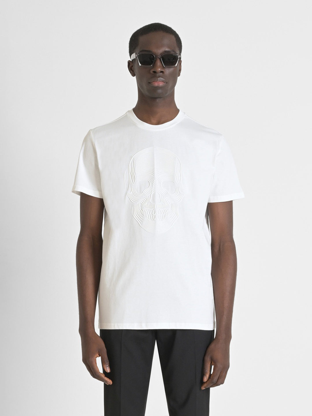 Antony Morato Mens White Round Neck Short Sleeve Embossed Skull Pattern Tshirt