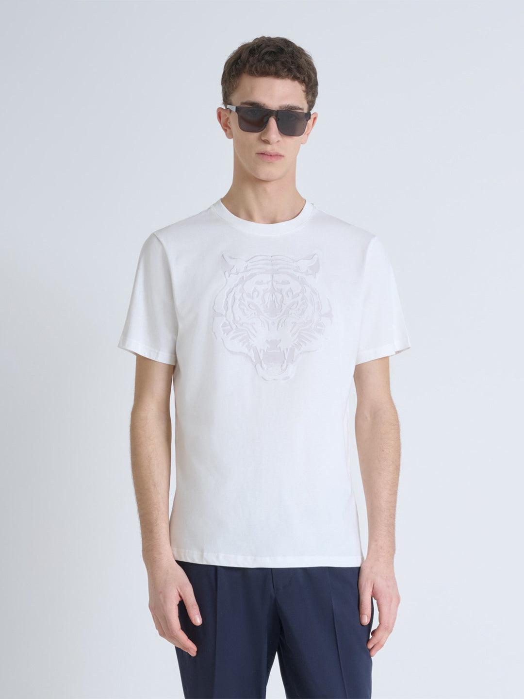 Antony Morato Mens White Round Neck Short Sleeve Embossed Tiger Pattern Tshirt