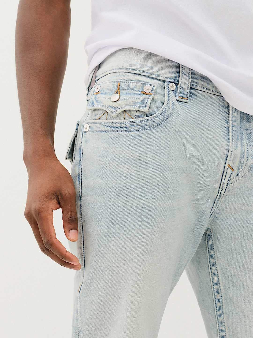 True Religion Men ROCCO SN Lightly Wash Blue Jeans