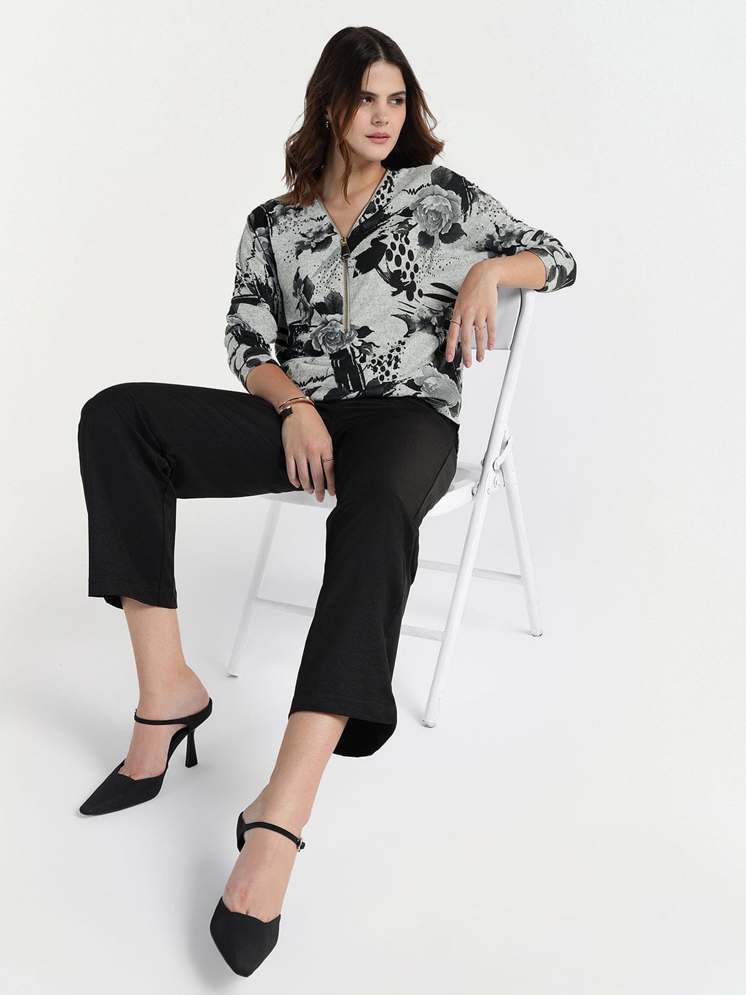 Elle Women Blue V Neck Top