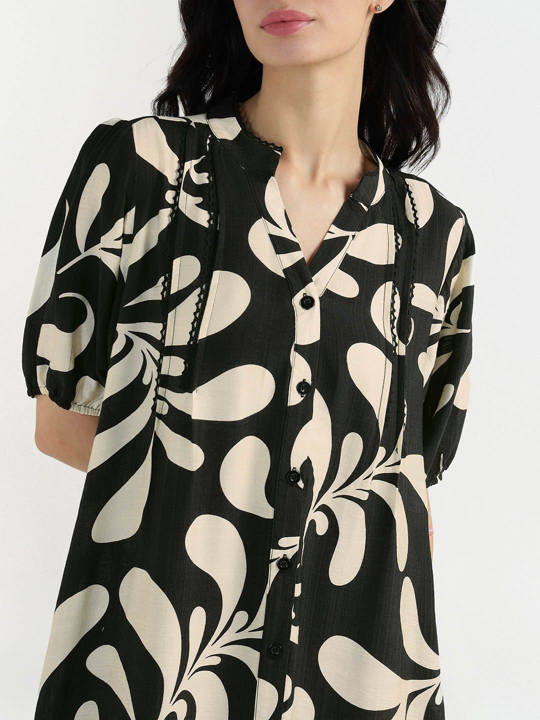 Elle Women Black V Neck Dress