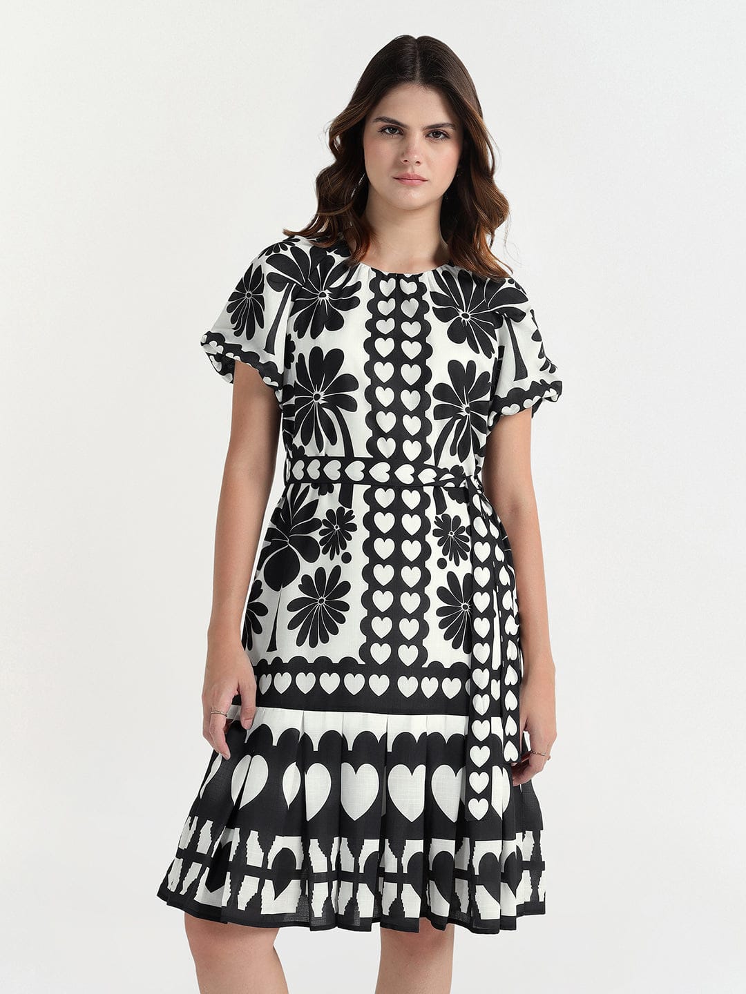 Elle Women Black Round Neck Dress