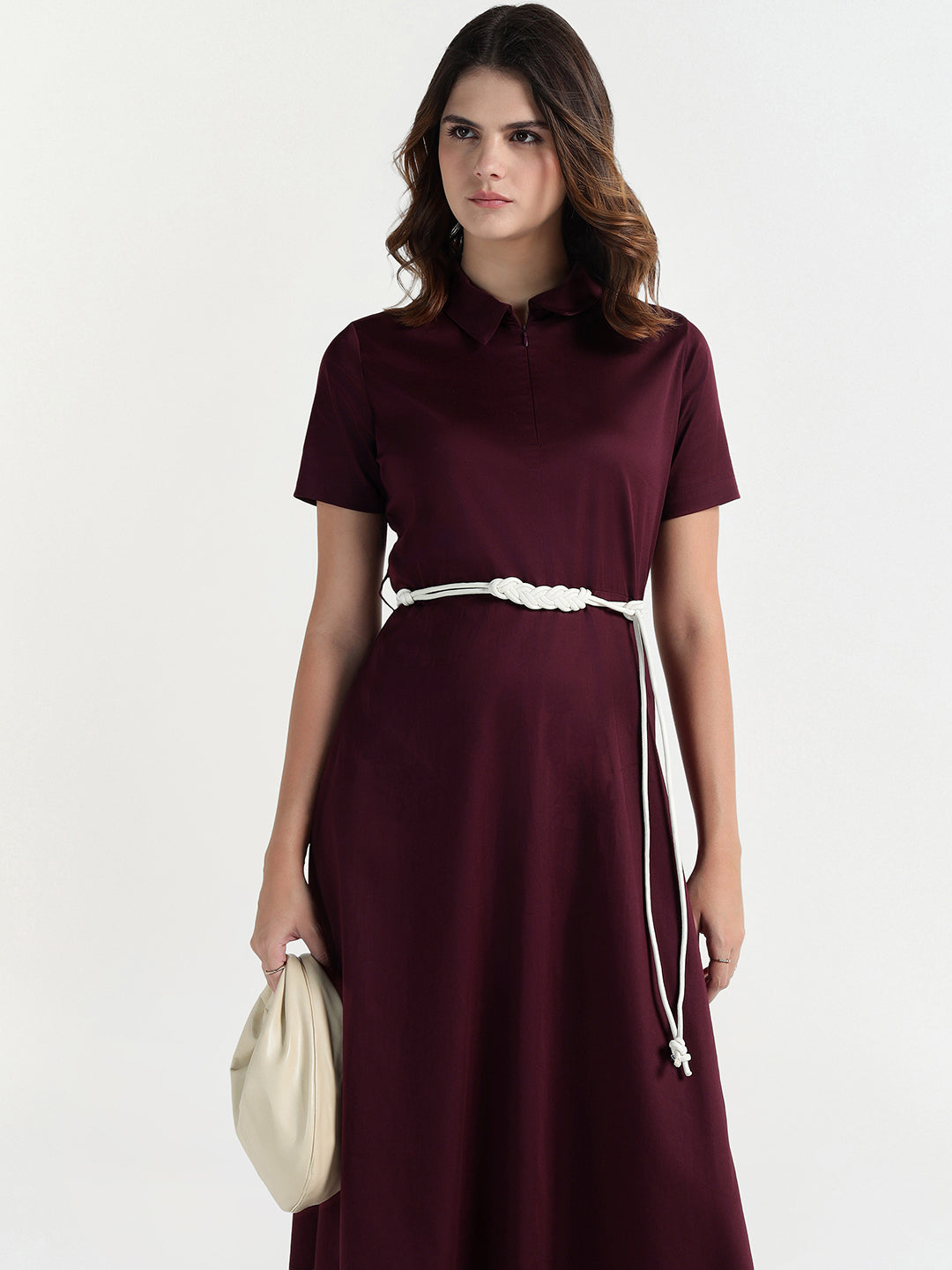 Elle Women Red Solid Collar Dress