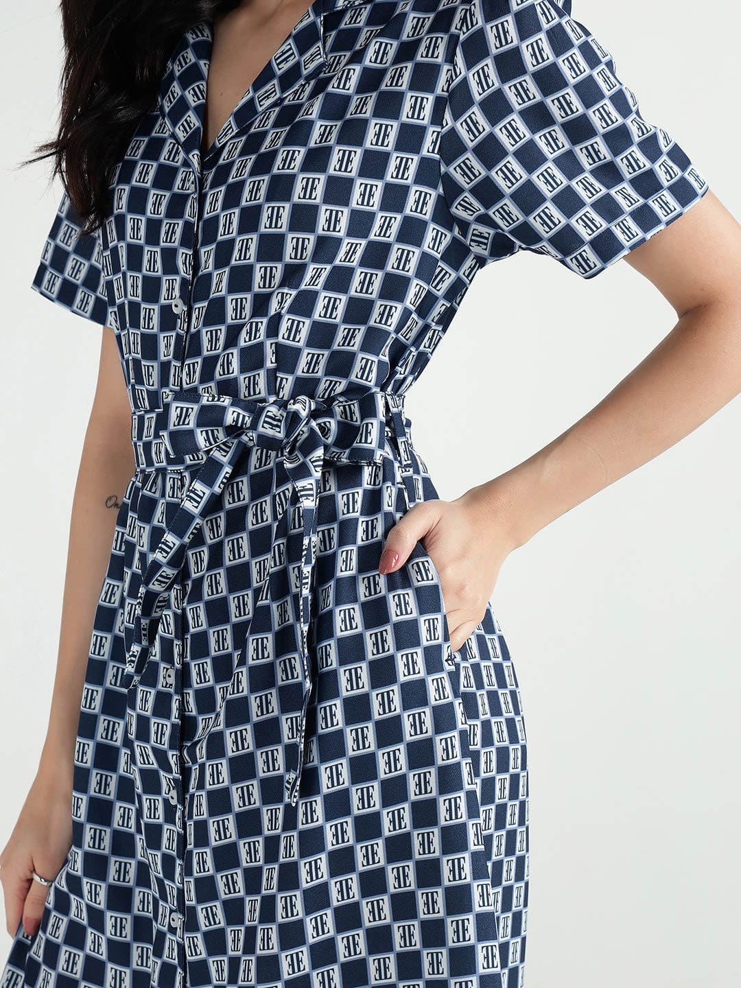 Elle Women Multi Geometric Print Collar Dress