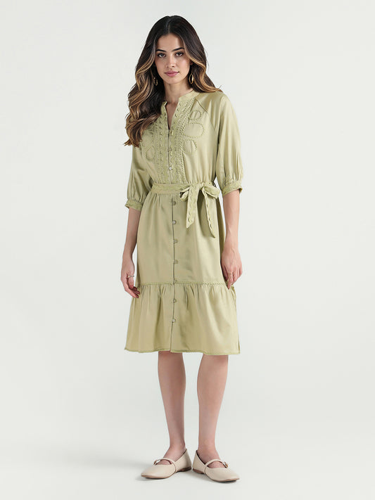 Elle Women Green Plain Band Collar Dress