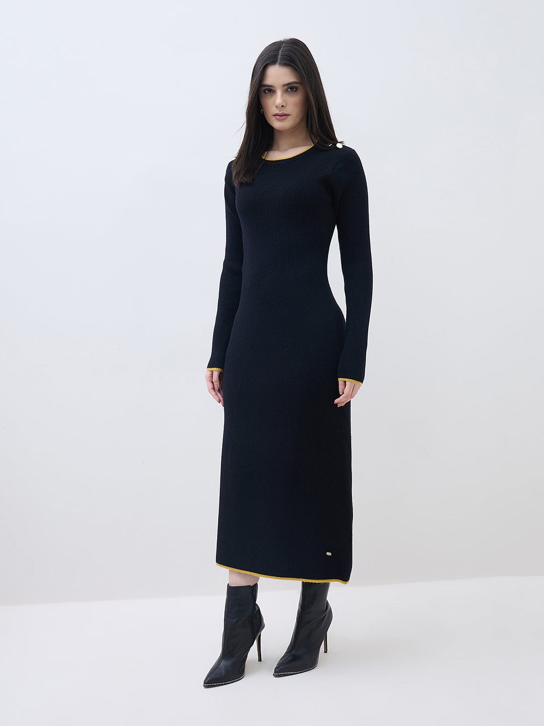 ELLE Women Black Textured Flared Fit Midi Dress