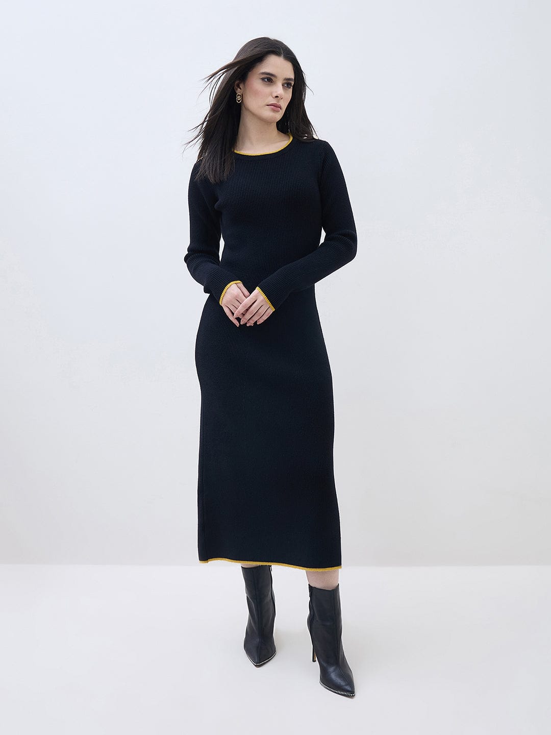 ELLE Women Black Textured Flared Fit Midi Dress