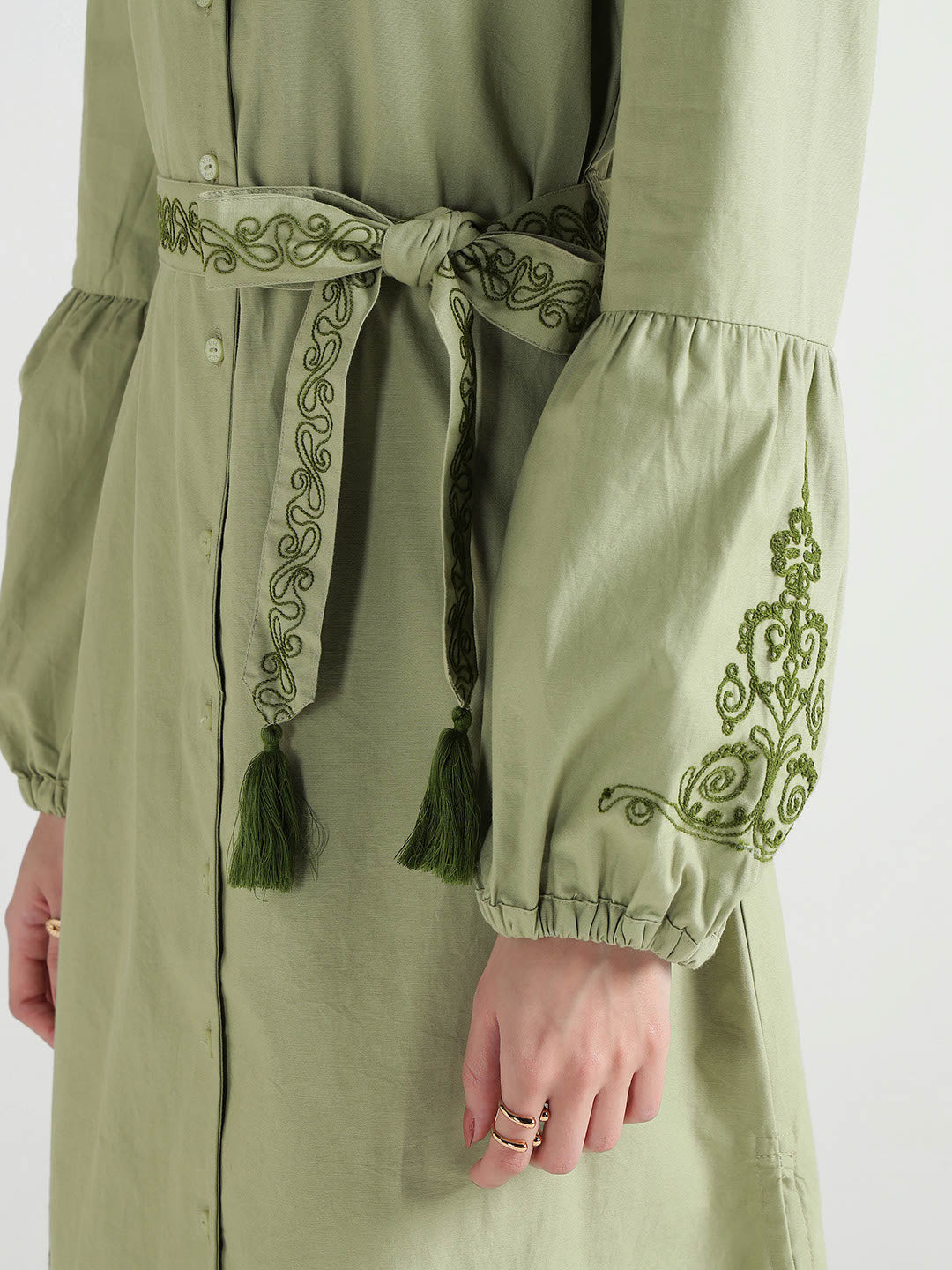 Elle Women Green Embroidered Band Collar Dress