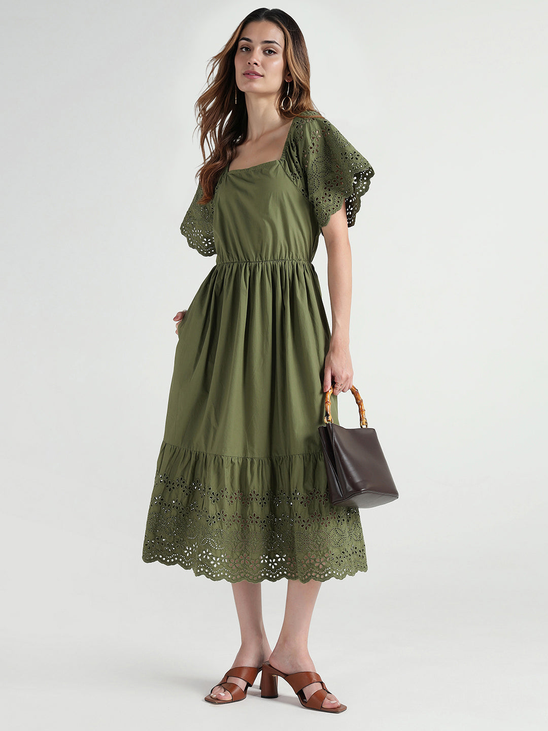 Elle Women Green Plain V Neck Dress