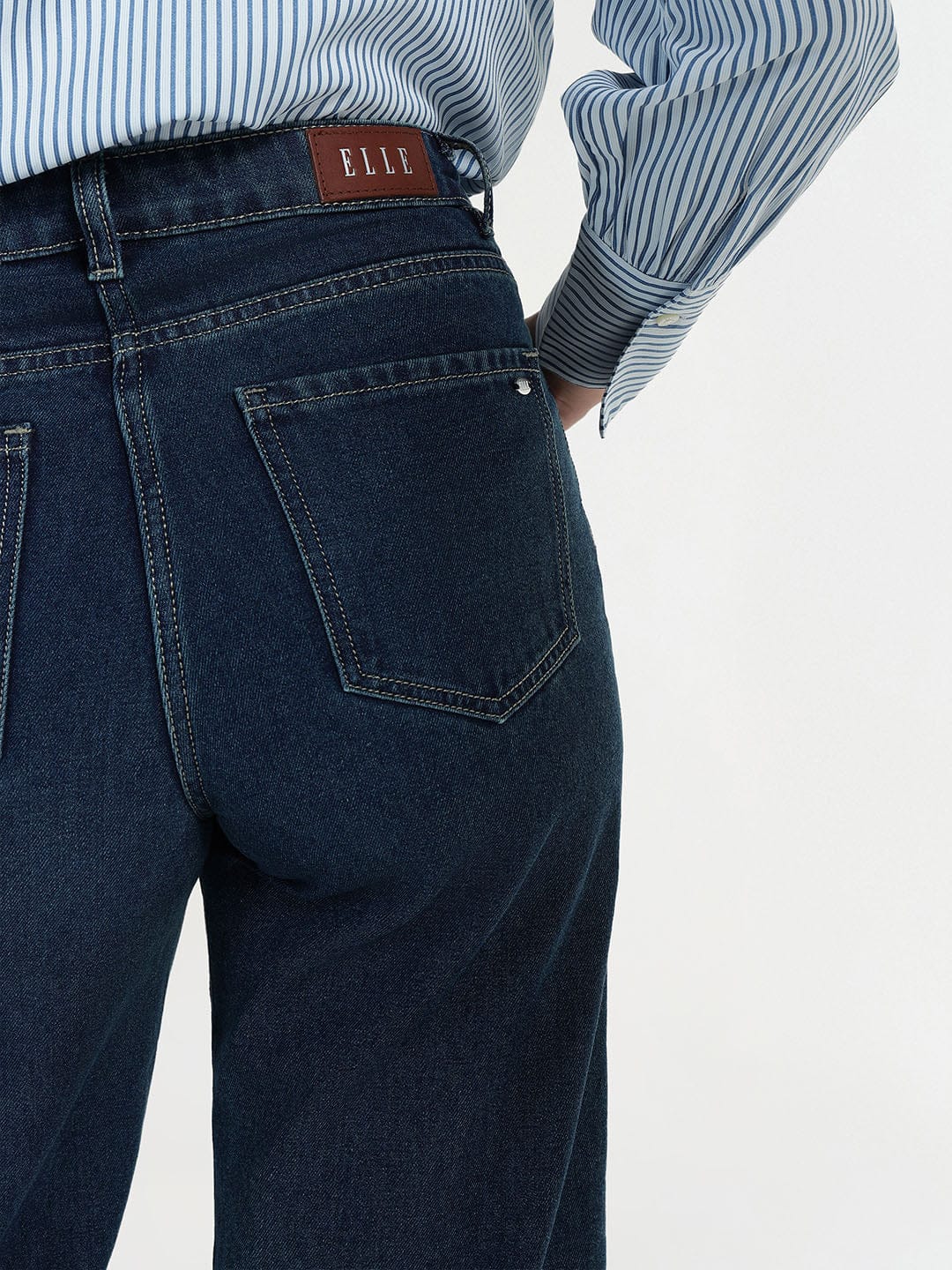 Elle Women Blue Regular Fit Solid Jeans