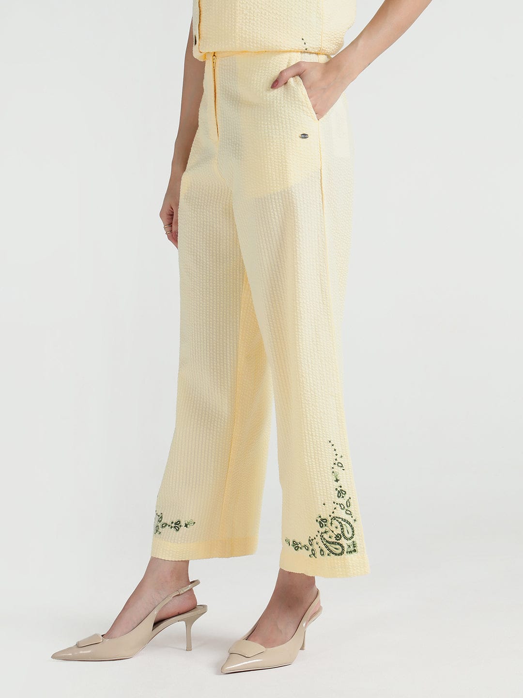 Elle Women Cream Regular Fit Embroidered Trouser