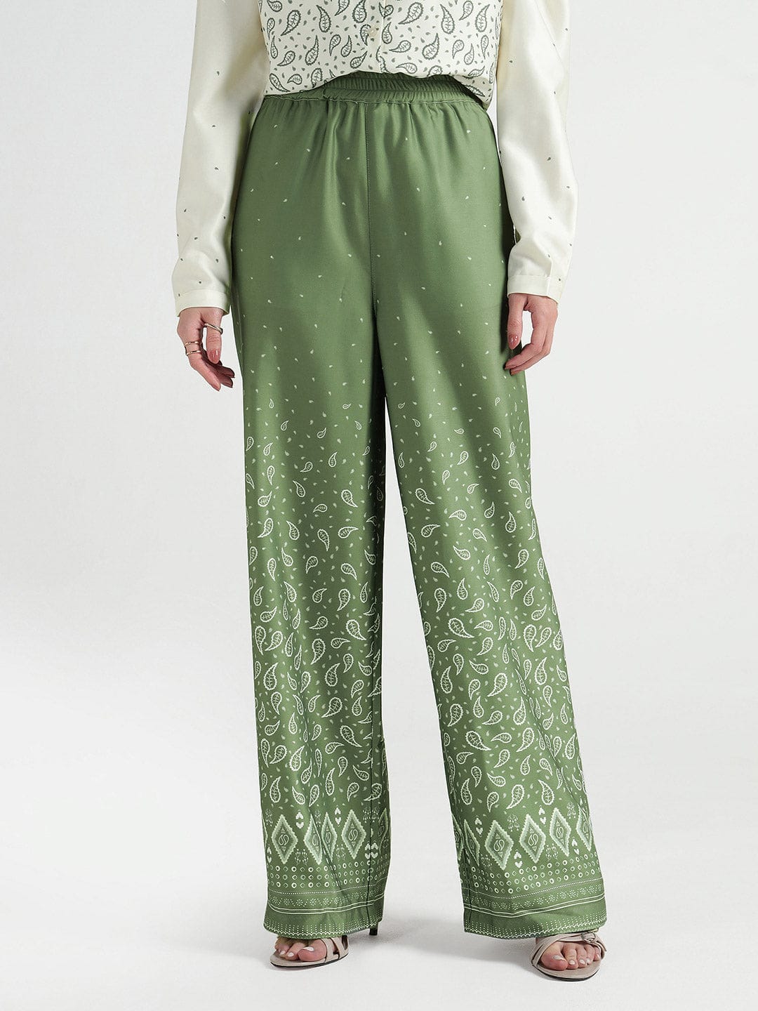 Elle Women Green Regular Fit Printed Trouser