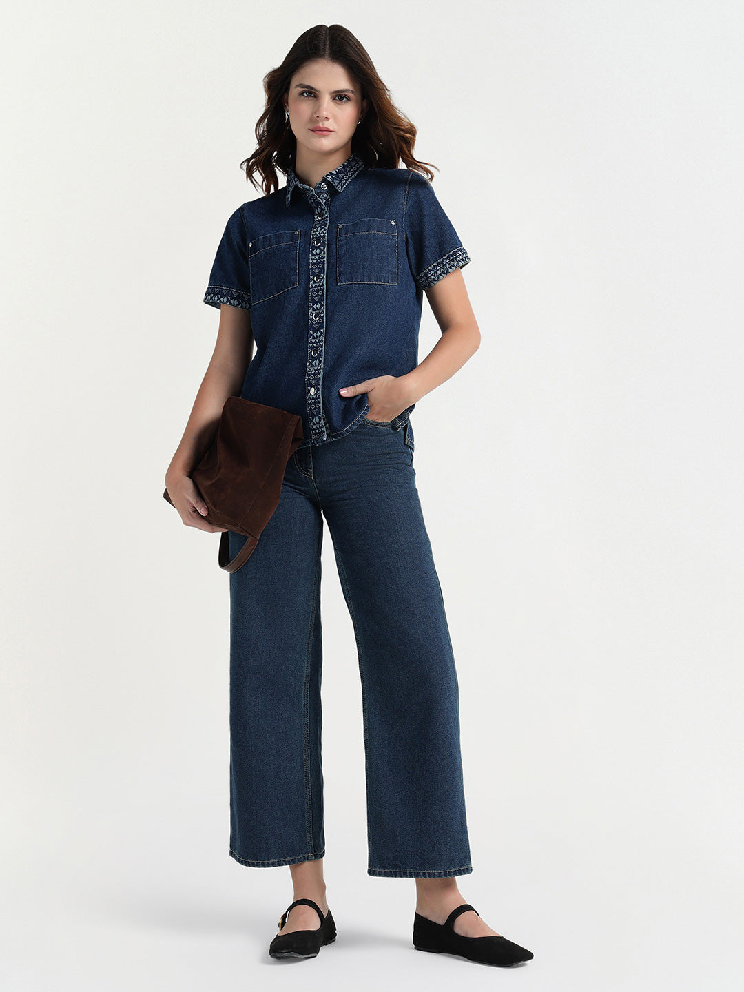 Elle Women Blue Solid Collar Shirt