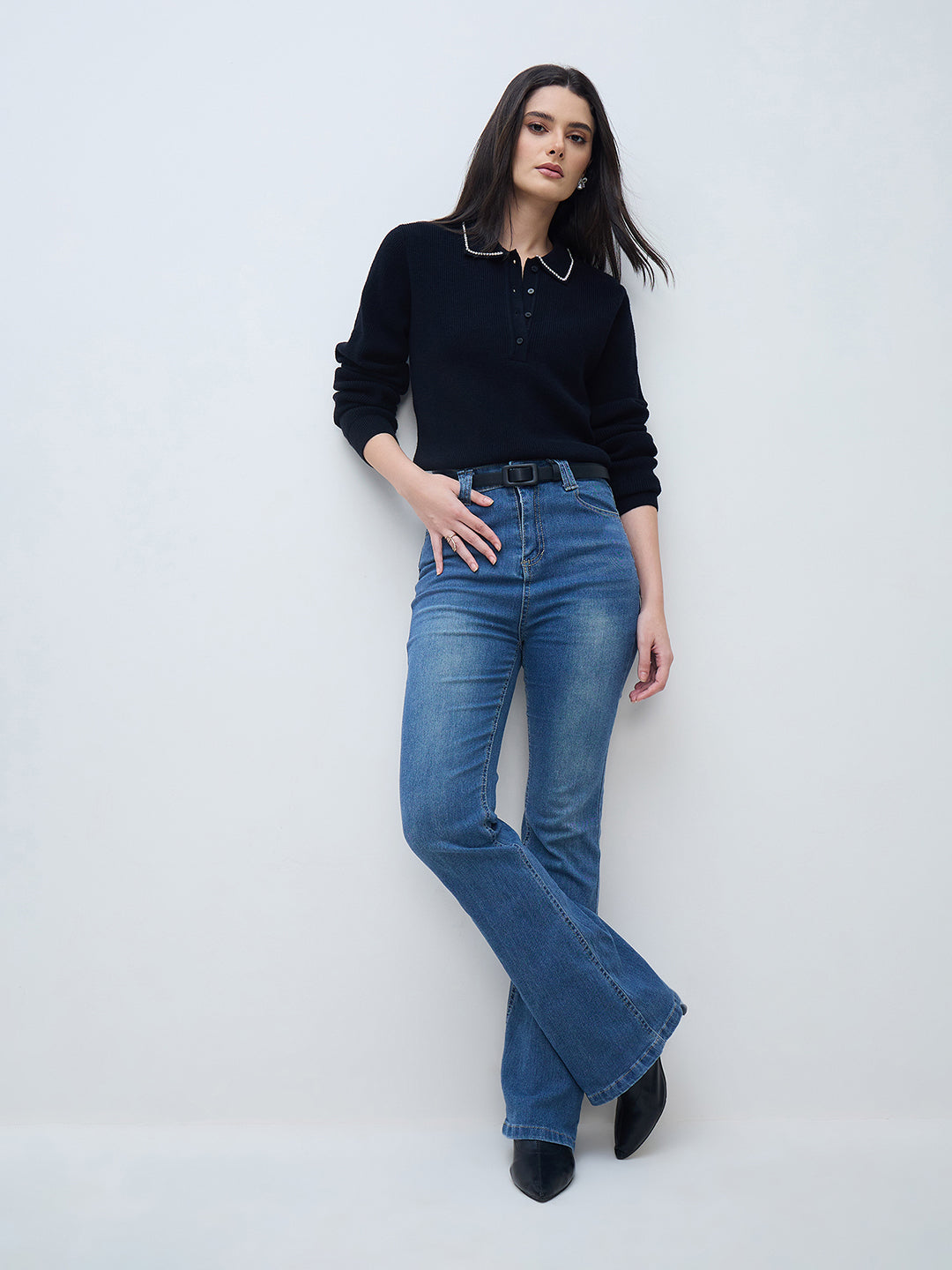 Elle Women Black Solid Collared Sweater