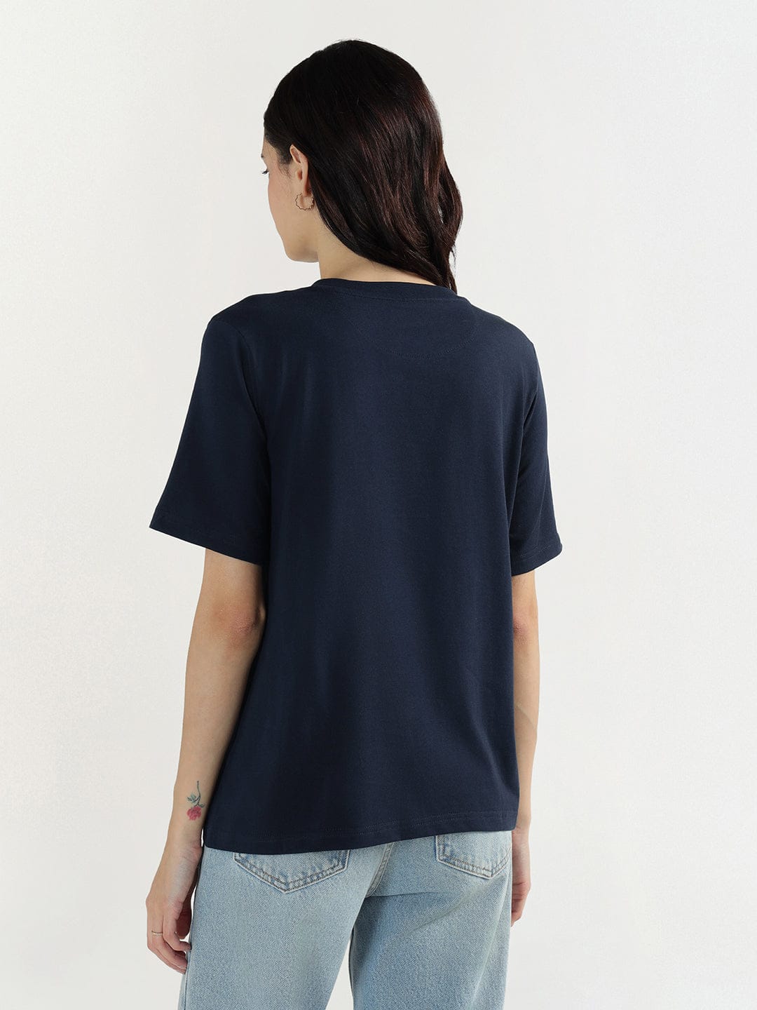 Elle Women Blue Graphic Crew Neck Tshirt