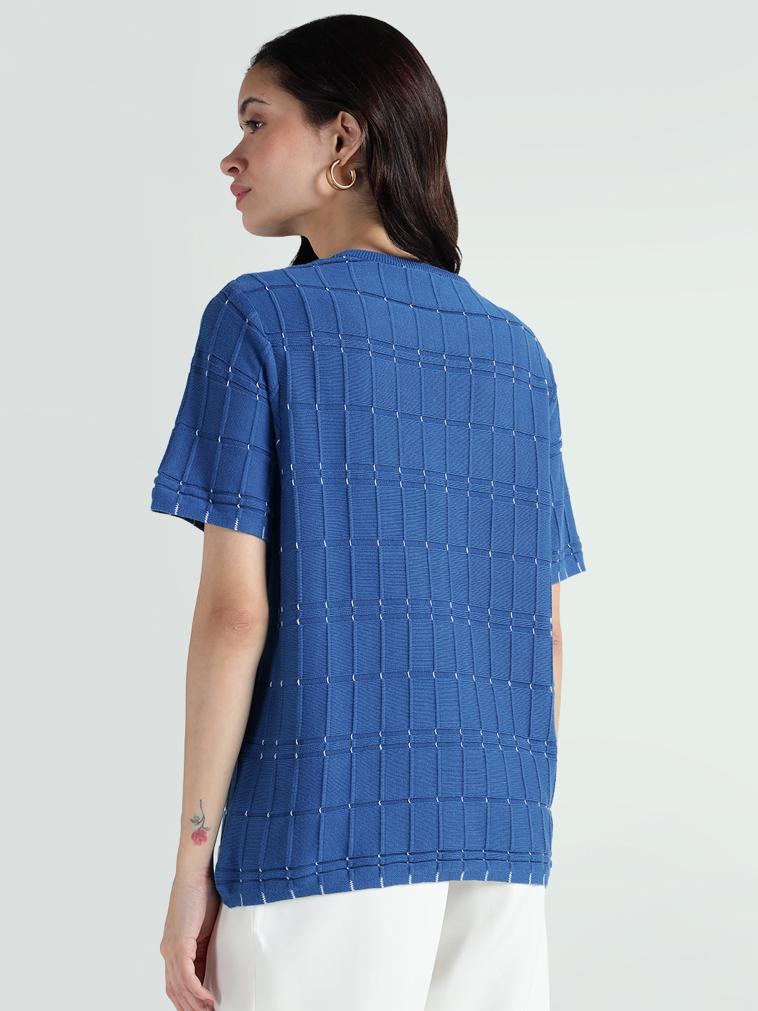 Elle Women Blue Textured Crew Neck Tshirt