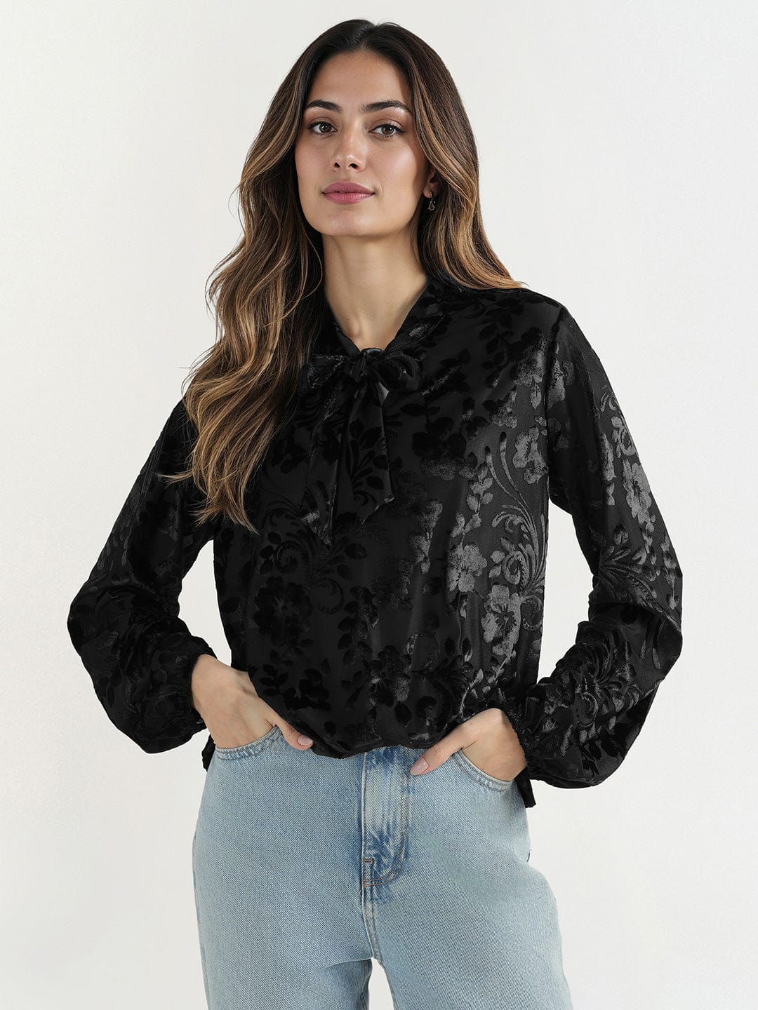 Elle Women Black Floral Round Neck Top