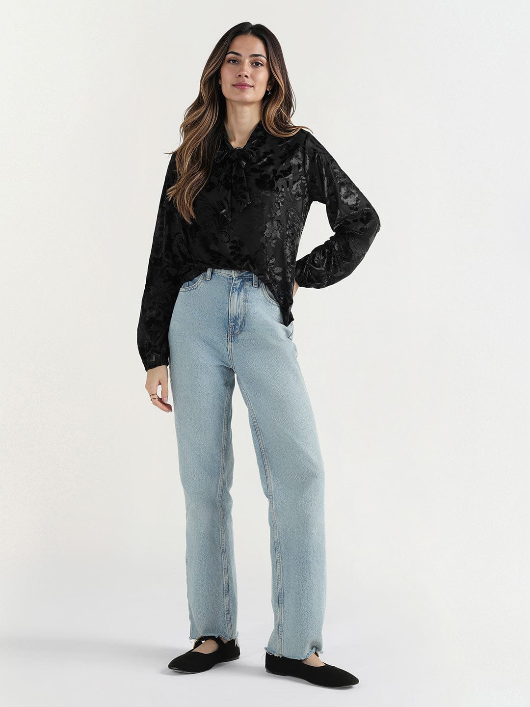 Elle Women Black Floral Round Neck Top