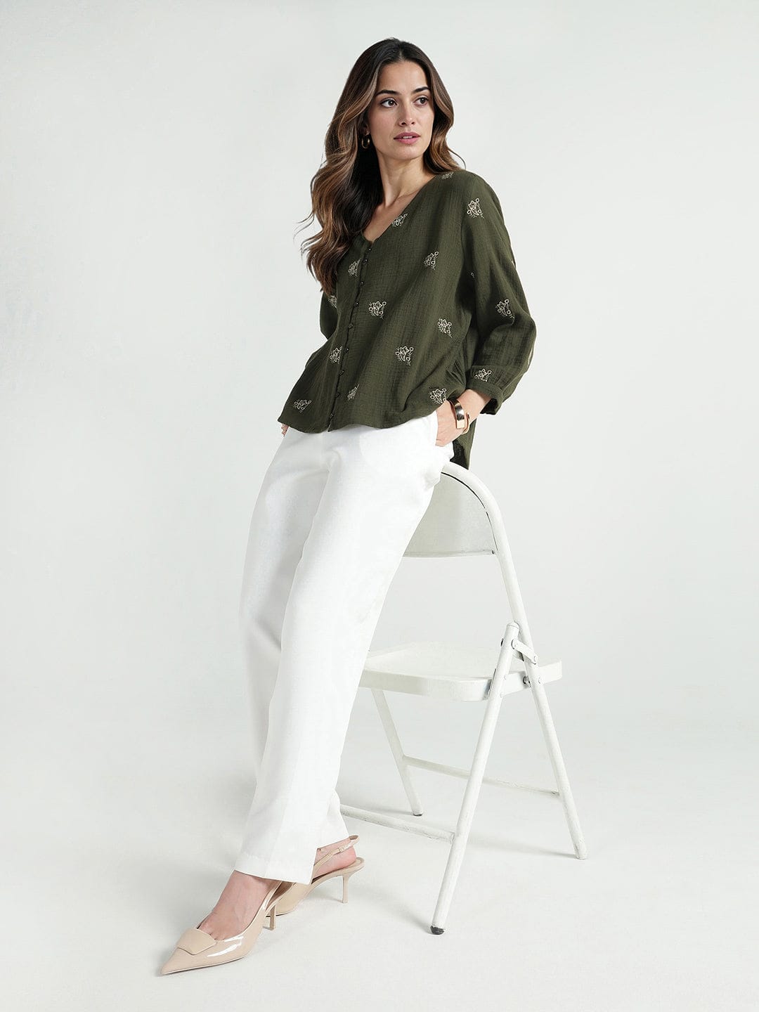 Elle Women Green Solid V Neck Top