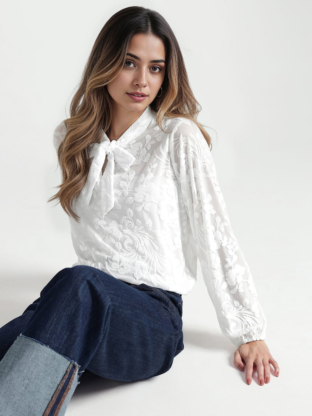 Elle Women White Floral Round Neck Top