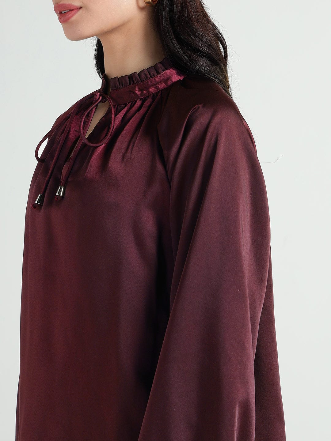 Elle Women Red Solid Round Neck Top