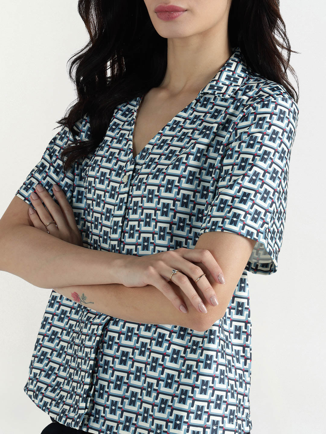 Elle Women Multi Geometric Print Collar Top