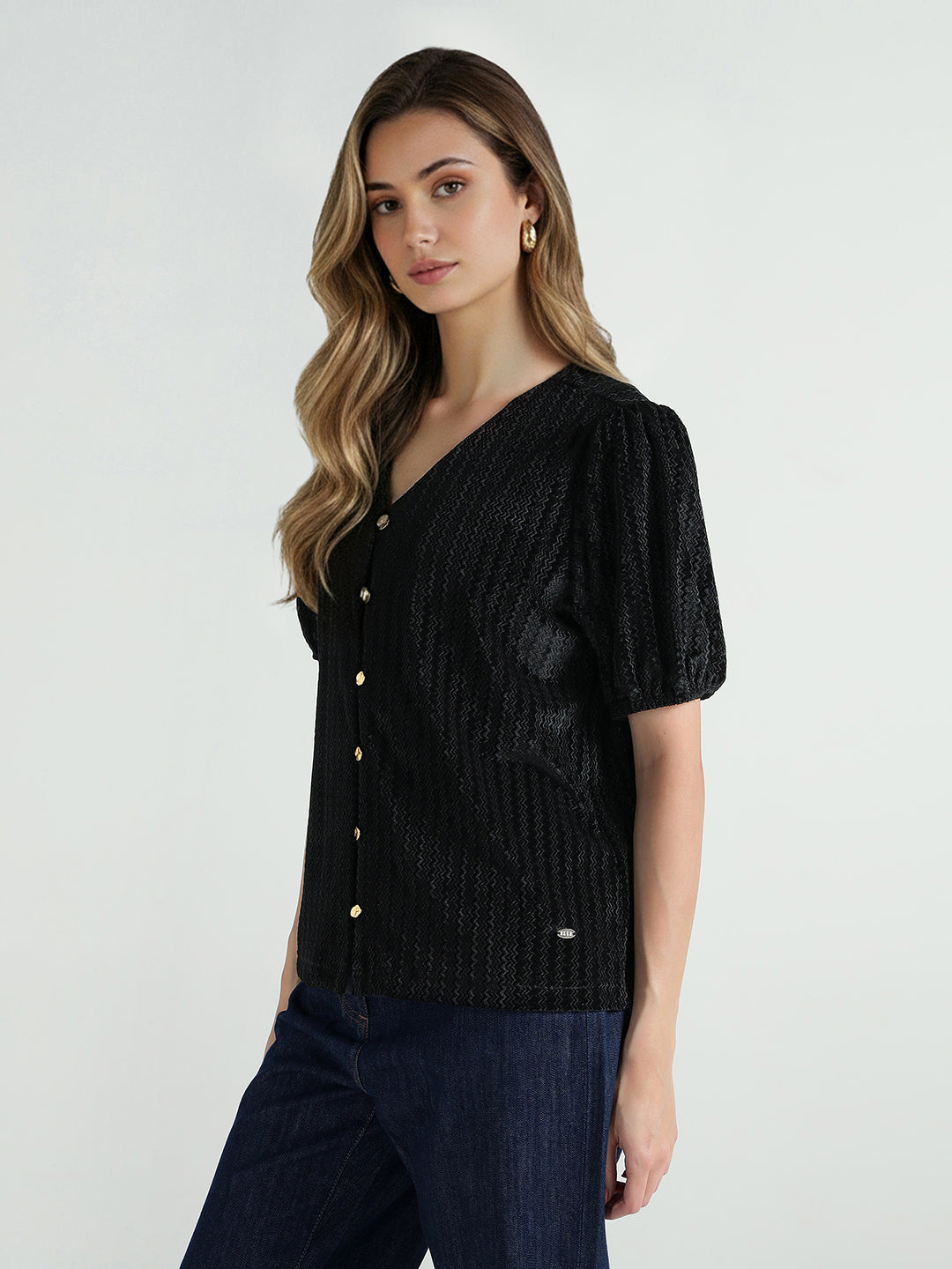 Elle Women Black Textured V Neck Top
