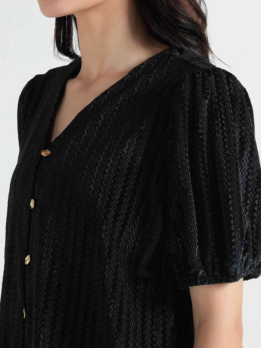 Elle Women Black Textured V Neck Top