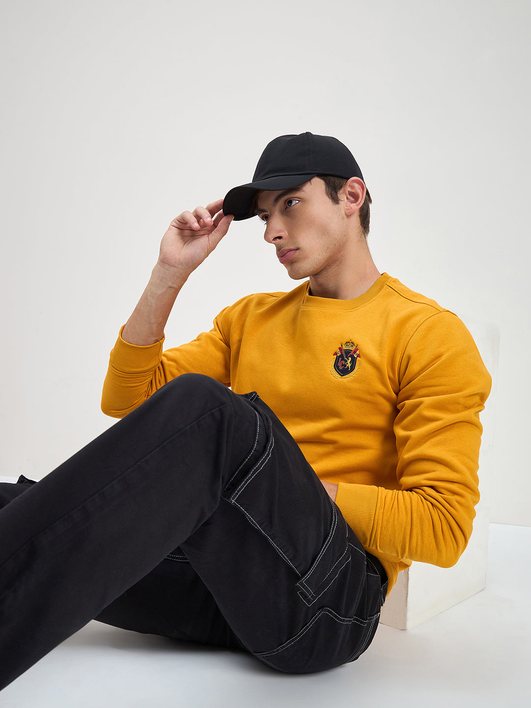 ICONIC Men Black Patch Pocket Cargo