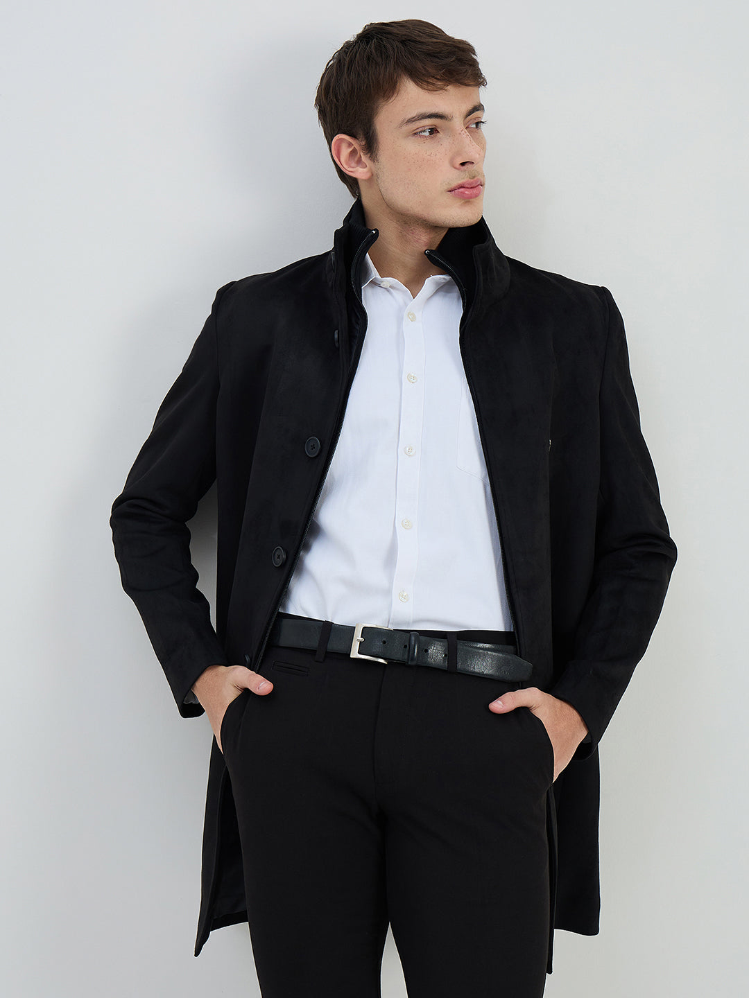 Iconic Men Black Solid Lapel Collar Overcoat