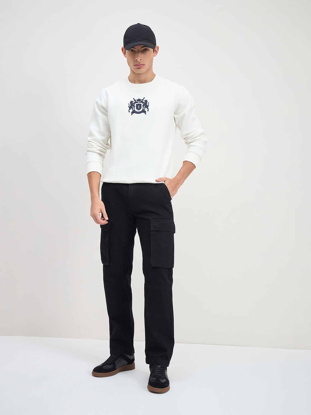 ICONIC Men Black Cargo Fit Jeans