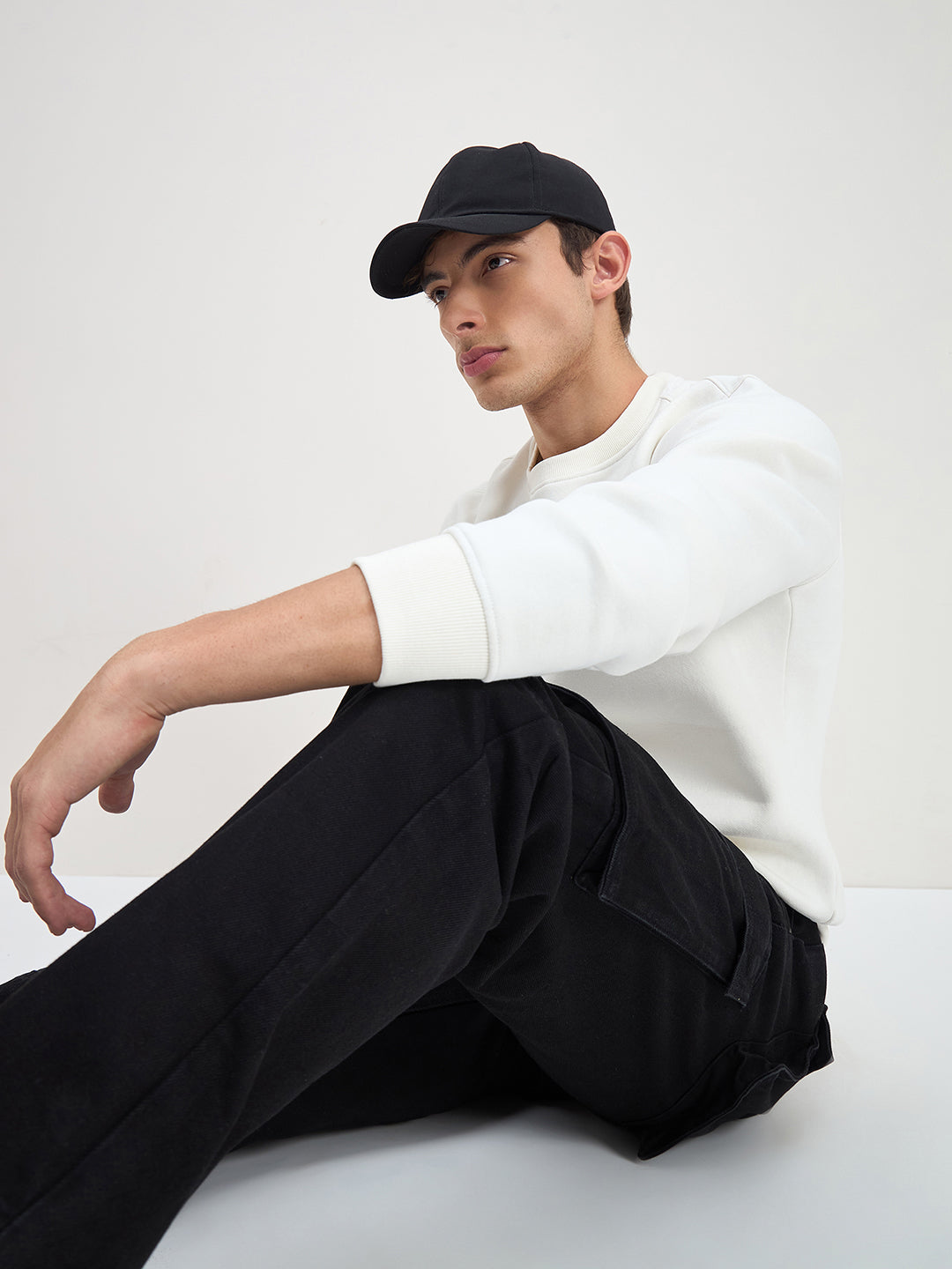 ICONIC Men Black Cargo Fit Jeans